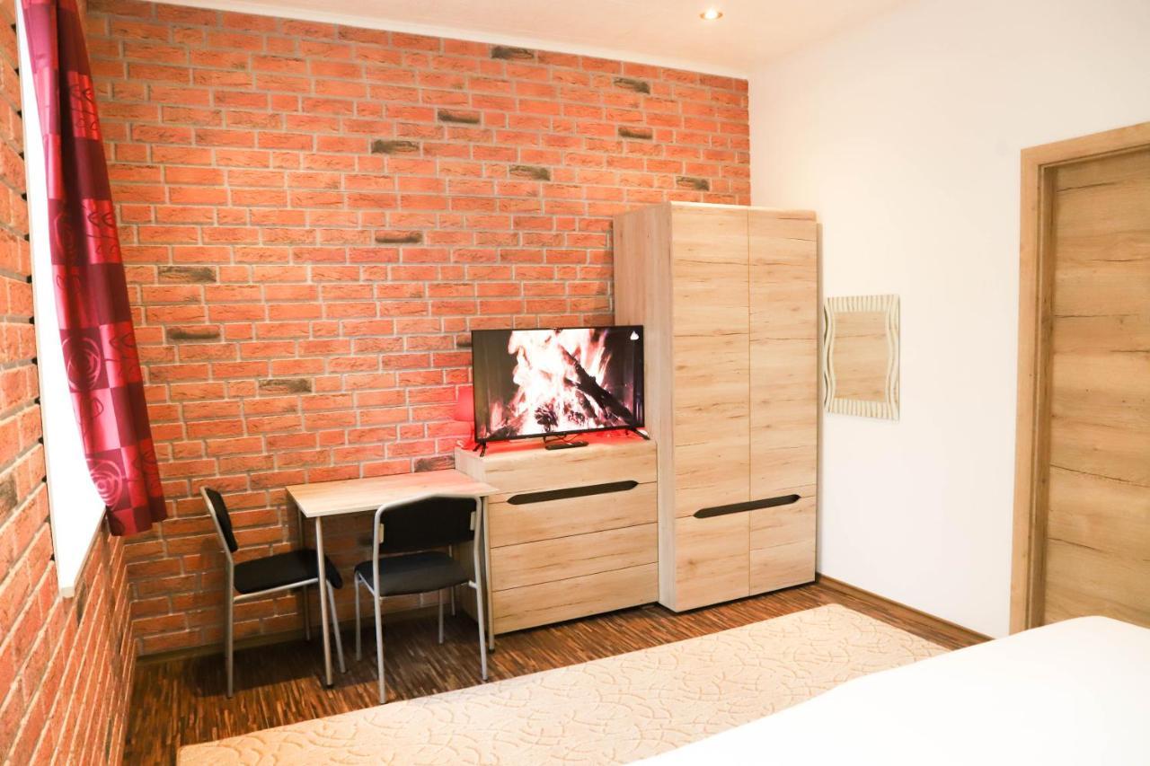 «Go West» Guest Rooms Viena Exterior foto